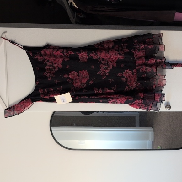 Floral Black and Red Women's Dress - Picture 10 of 10